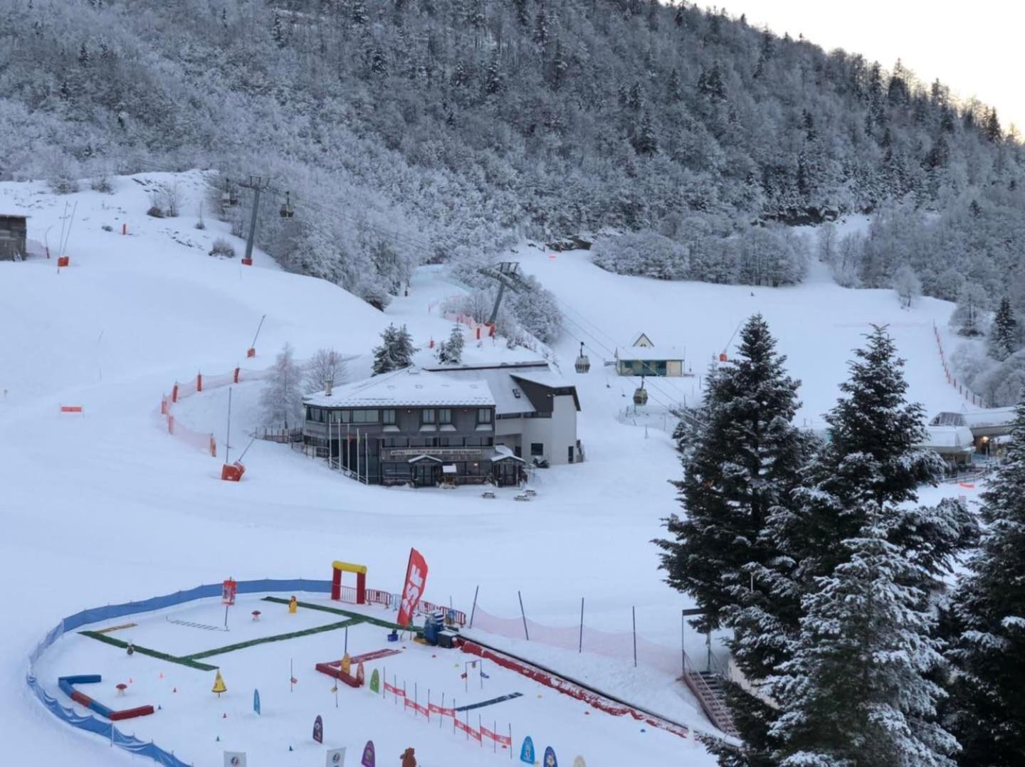 Le Skidoux 2*, Au Pied Des Pistes, Vue Montagne Гурет Екстер'єр фото